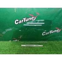 Стекло Mercedes-Benz E W210 2001 A2107200518