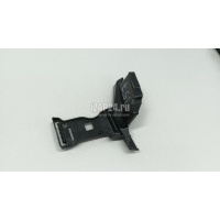 Фиксатор замка двери Ford Kuga (2008 - 2012) 1738441