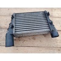 Интеркулер Volkswagen Passat B5 2000 058145805A