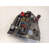 Блок предохранителей Volkswagen Multivan T6 2016 7E0919317