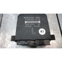 Блок управления двери Mercedes E W210 1998 2088201326