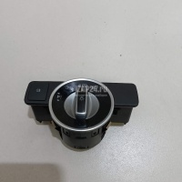 Переключатель света фар Mercedes Benz W204 (2007 - 2015) 2129050551