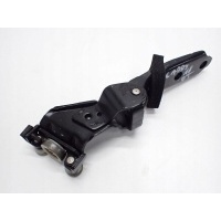 Лапа направляющяя дверь правая задняя 2k0843336a volkswagen caddy 2k 2k5 2018 г.