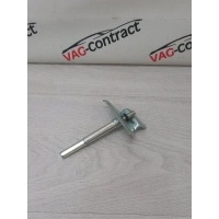 Крепление аккумулятора Volkswagen Touareg NF 2013 7L0915138C