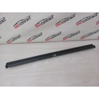 Уплотнитель стекла двери Volkswagen Touareg NF 2013 7P0839471, 7P0839472C