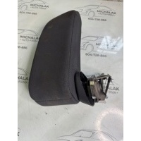 Opel meriva а подлокотник сиденья
