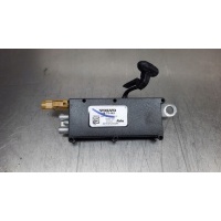 Усилитель антенный 8673493 volvo v50 2.0 hdi 04 год