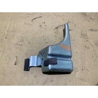 Крепление подшивки вито viano a6398602414