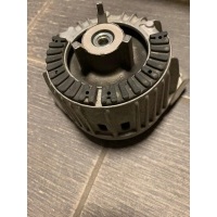 Mercedes - benz oe a207 240 07 17 подвеска двигателя