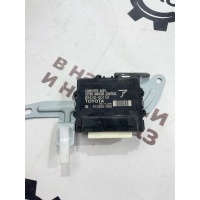 Блок управления зеркалами Toyota Land Cruiser Prado 150 GDJ150 2018 8943060150