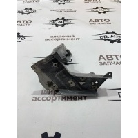 Кронштейн панели Mercedes E 213 2017 А2536210600, А2536210600, А253 621 06 00