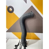 Патрубок охлаждения Toyota Land Cruiser Prado 150 GDJ150 2018 1657111330, 16571-11330