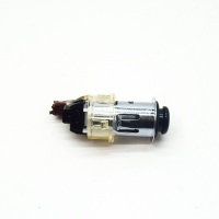 Mercedes - benz cla купе c117 cigarette lighter a0009063800
