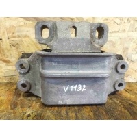 Подушка крепления КПП Audi TT 2012 8J0199555G