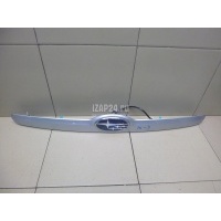 Накладка двери багажника Subaru XV (G33,G43) (2011 - 2017) 91111FJ190TQ