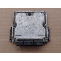 Блок управления двигателя 1 , 9 dci 8200153946