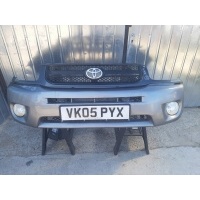 Бампер решетка накладка переднего toyota rav4 ii рестайлинг года 2003 - 2005