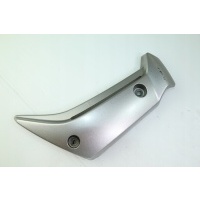 1000 fazer rn16 06 - 15 крышка радиатора правый