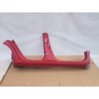 Порог правая отправка toyota auris ii e18 2012 - 2018