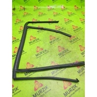 Направляющая стекла BMW X1 E84 2010 51352990319