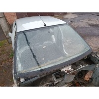 Стекло лобовое Renault Symbol 2004