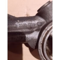 Подставка фильтра масляный mazda cx9 3 , 7b 7t4e - 6884 - ee