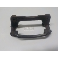 Скоба суппорта переднего правого Toyota Corolla E18 2013 4772109541
