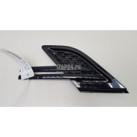 Накладка переднего крыла левого Land Rover Range Rover Sport 2013 LR106331