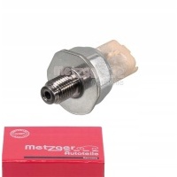 Metzger 0906447 датчик , давление топлива