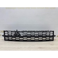 Решетка бампера Skoda Octavia A7 5E3 до Рестайлинг 2013-2017 5E0853677