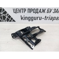 Кронштейн бампера Skoda Superb 3 3V3 до Рестайлинг 2015-2019 3V0807723