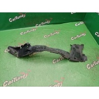 Подкрылок Mercedes-Benz E W210 2001 A2106988430