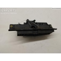 Ручка крышки (двери) багажника Audi A4 B5 (1994-2001) 1998 8D9827565C