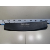 Обшивка двери багажника Toyota NX 200/300H 2014 6793978010C0