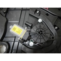 Стеклоподъемник электр. передний правый Hyundai-Kia Tucson 2015 82481D3011