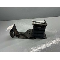 Кронштейн усилителя бампера переднего (домик) Mercedes C W203 2005 A2036201034
