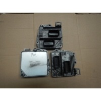 Блок управления opel zafira b astra 1.6 16v 55561172 fcdb