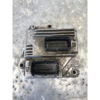 Блок управления двигателя opel astra h zafira b 55561172