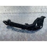 Каретка бампера передняя правая audi q2 ga 16 - 81a805608c