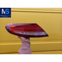 Фонарь задний левый Mercedes C W205 2020 A2059062905,2059062905