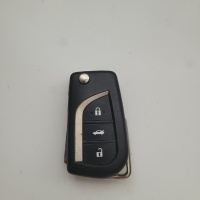 Ключ toyota auris ll 2015 rok