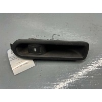 Кнопка стеклоподъемника заднего правого Renault Scenic 2 2003 156013870