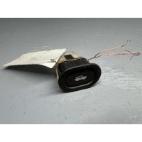 Кнопка открытия багажника Saab 9-3 1 1998 4733440,156796