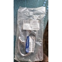 Hyundai значек новый ори 863002w000