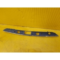 Мерседес w204 купе накладка багажника a2047400993