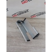 Крепление аккумулятора Volkswagen Touareg NF 2013 7L0801387D