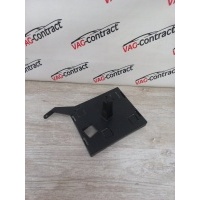 Кронштейн блока комфорта Volkswagen Touareg NF 2013 7P6907372
