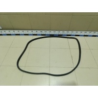 Уплотнитель двери KIA Sportage 2010-2015 821103U000