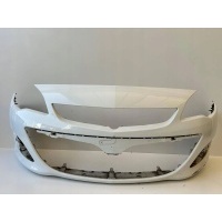 Opel astra j рестайлинг бампер передняя 13368660 оригинал