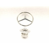 Эмблема Mercedes-Benz E-Class W212 A2218800086